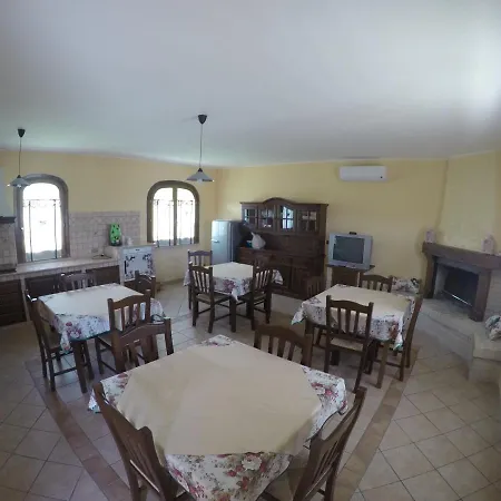 Negli Ulivi 4*