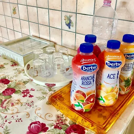 Negli Ulivi Alojamento de Acomodação e Pequeno-almoço 4*