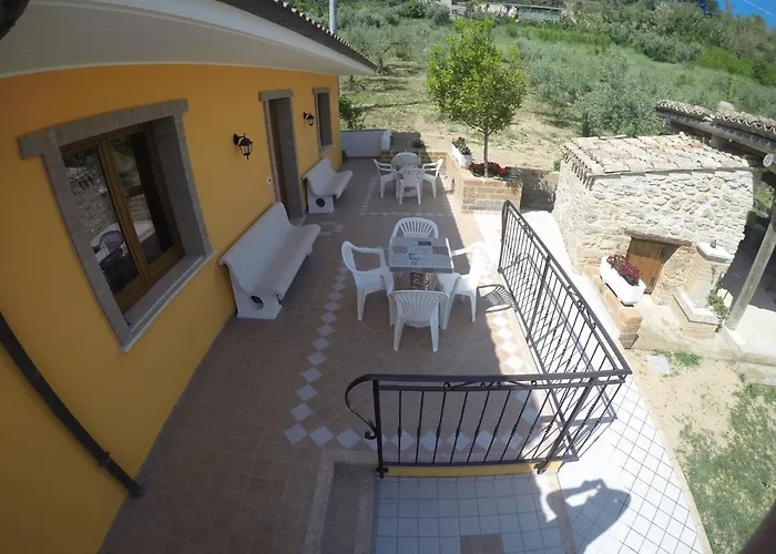 Negli Ulivi Bed & Breakfast 4*