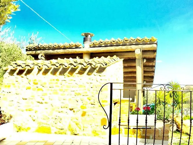 Negli Ulivi Bed & Breakfast