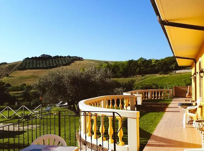 Negli Ulivi Bed & Breakfast Silvi Paese